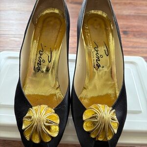 Vins Italy Black Satin Heels w/ Gold Rosette Peep Toe – Size 6.5B